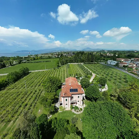 Bed & Breakfast La Familia *