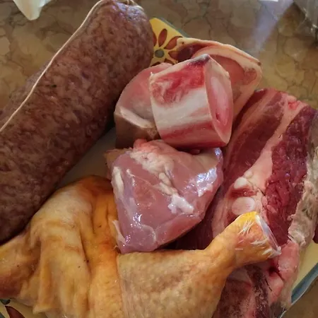 La Familia لاتيزي