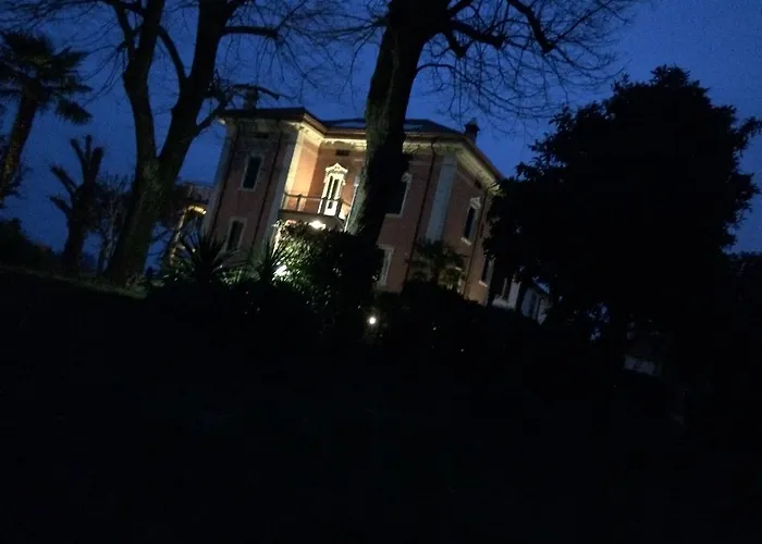 Couette-café La Familia